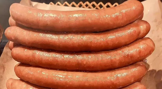 從烤到鹵，“腸”變“腸”新！超市熟食區引爆腸類創新賽道